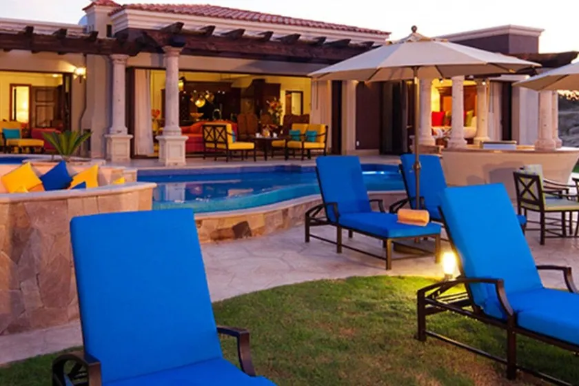 Hacienda Residences, Private 3-Bedroom Villa - Image 1