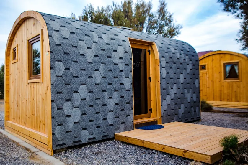 Eco-wooden Houses Camping Montaña Roja - Image 1