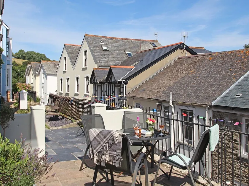 Ferryside Watch - Image 1