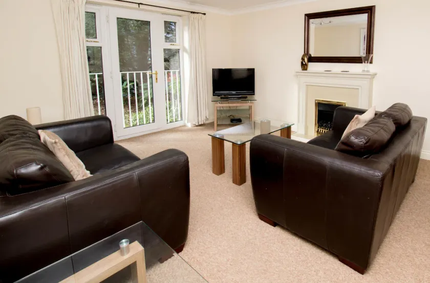 Annandale Court Serviced Apartments - Image 1