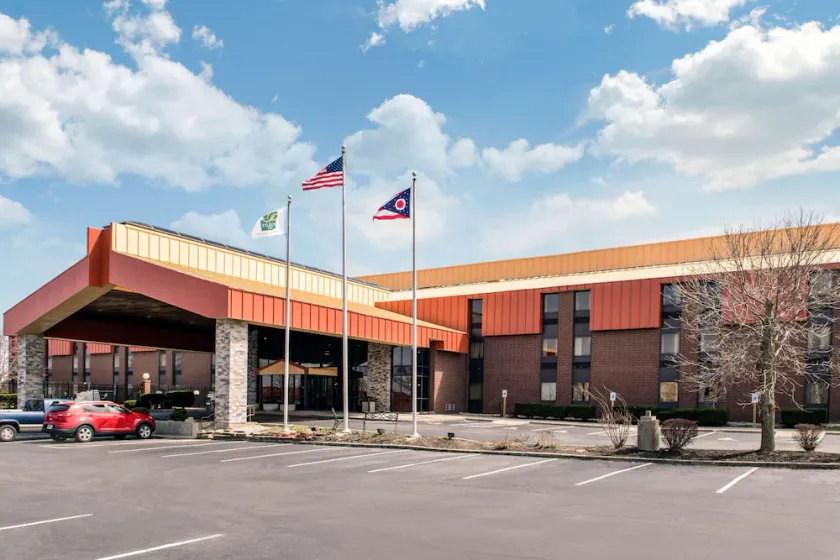 Quality Inn & Suites Dayton South Miamisburg - Image 1