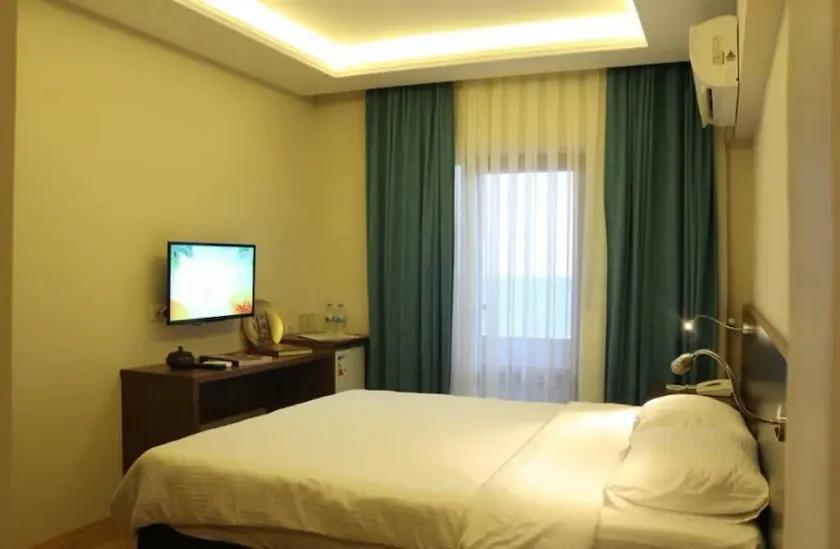 Mavideniz Otel - Image 1