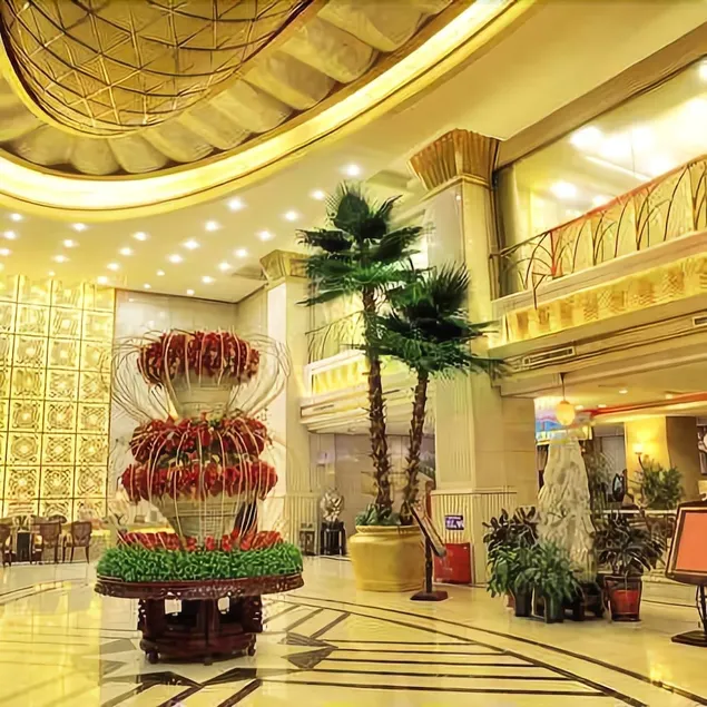 Xinxin Zhejiang Hotel - Image 1