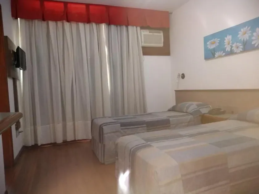 Hamburgo Hotel - Image 1
