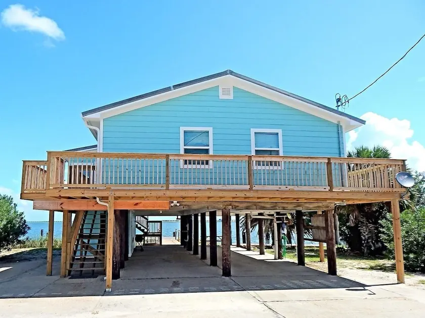 040 Baywatch 3 Bedroom Home - Image 1