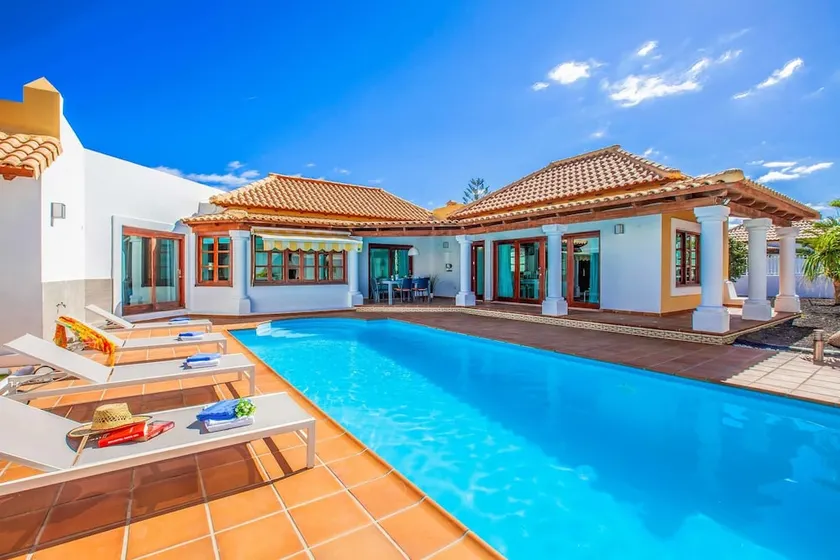 Villa Relax - Image 1