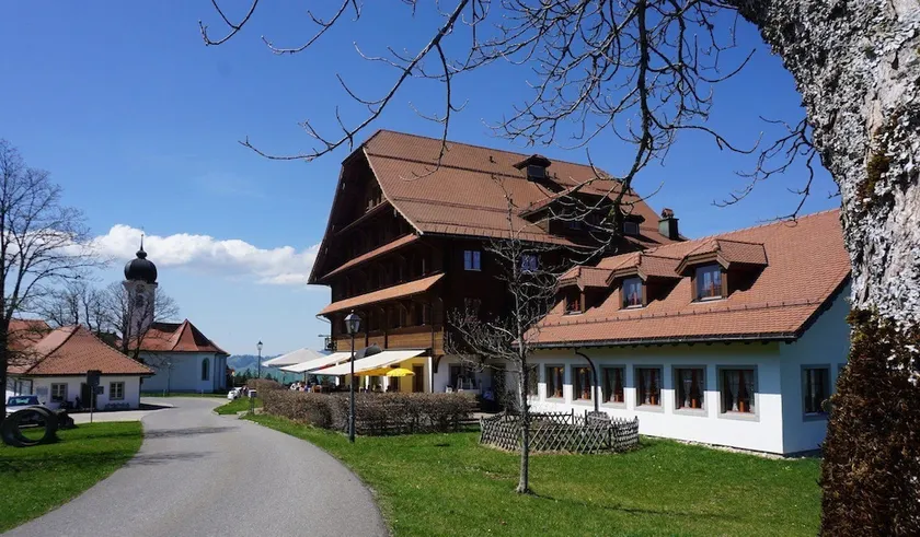 Hotel Kurhaus Heiligkreuz - Image 1