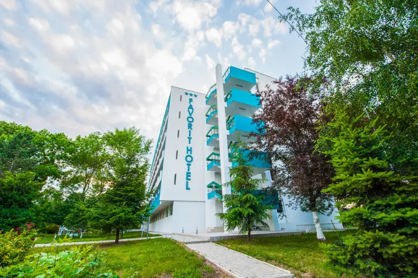 Hotel Favorit - Image 1