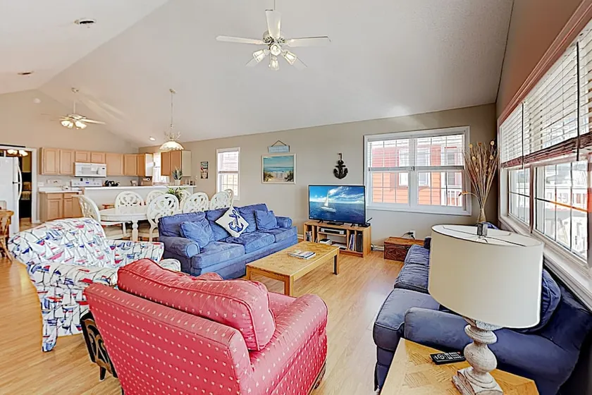 Fish N Hooks W/ Ocean-view Porch, Steps To Beach 5 Bedroom Home - Image 1