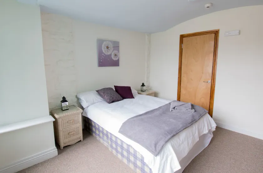 The Abercorn Hotel - Image 1