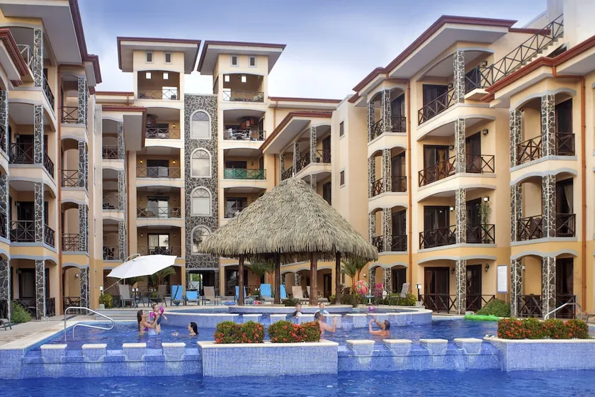 Best In Jaco Beach Front Luxury Condos - Image 1