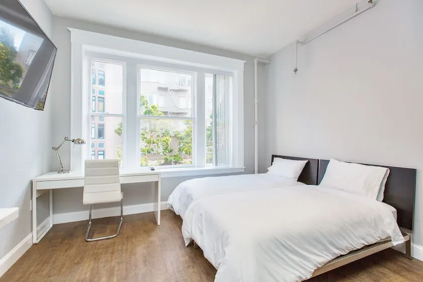 Sweden House Hotel - Image 1