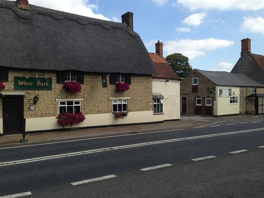 Old Stable Cottage - Image 1