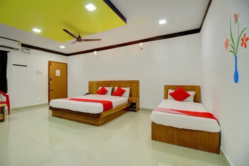 Ananda Inn By OYO Rooms - Image 1