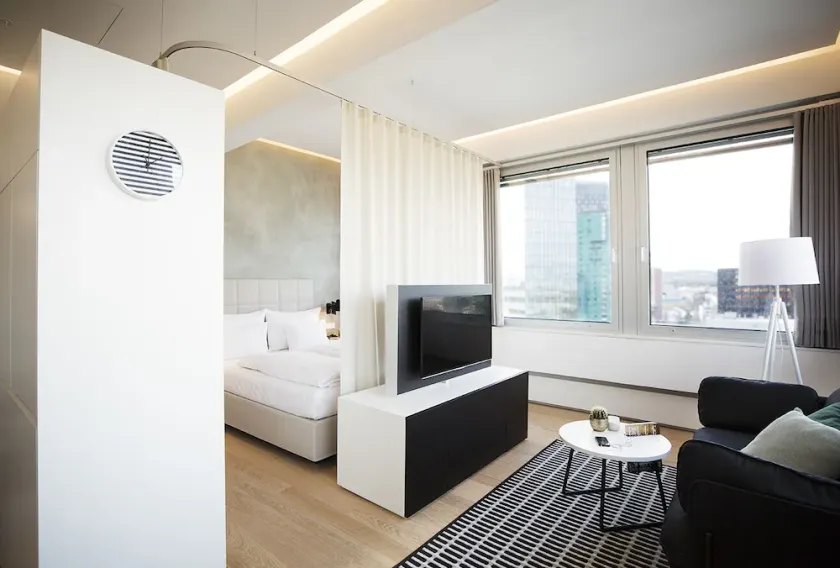 PhilsPlace Full-Service Apartments Vienna - Image 1