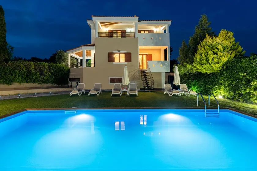 Marevel Villa - Image 1