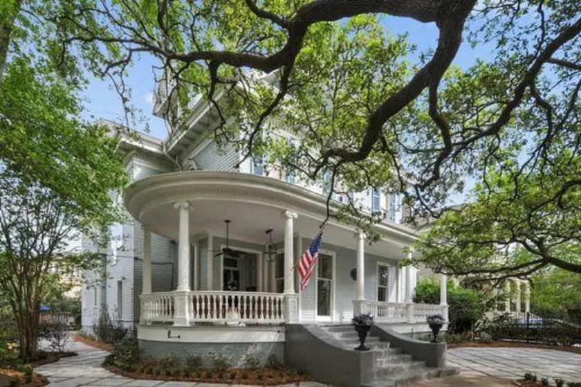 Sully Mansion Bed and Breakfast Inn - Image 1