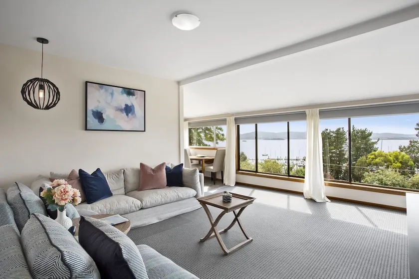 Beauty Point - Image 1