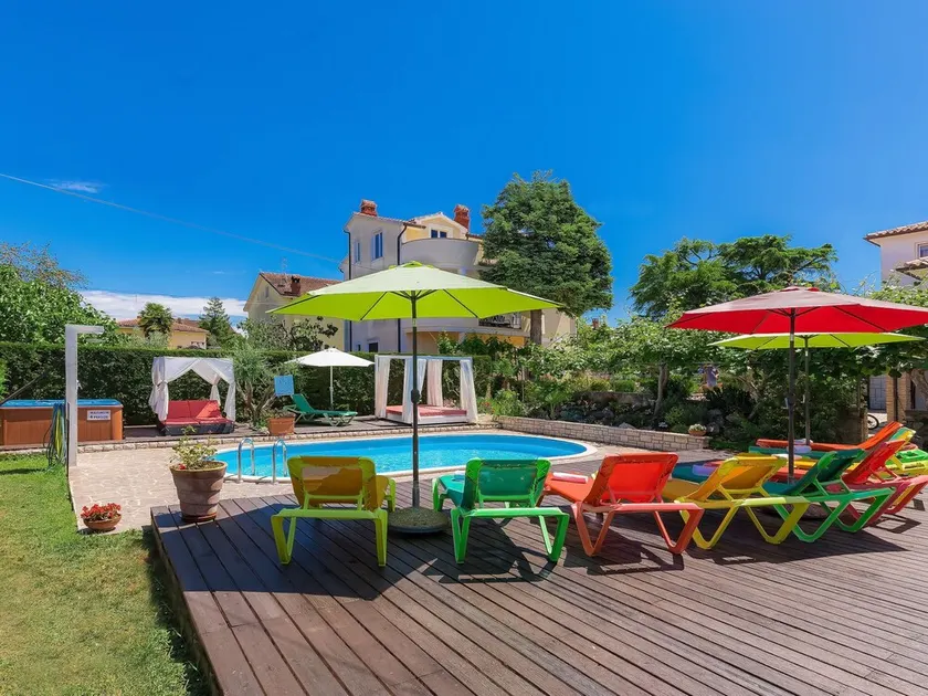 Nika Umag in Umag With 1 Bedrooms and 1 5 Bathrooms - Image 1