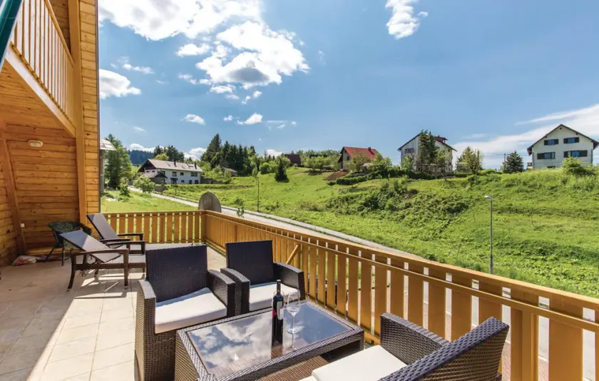 Beautiful 3 bed House in Crni Lug - Image 1