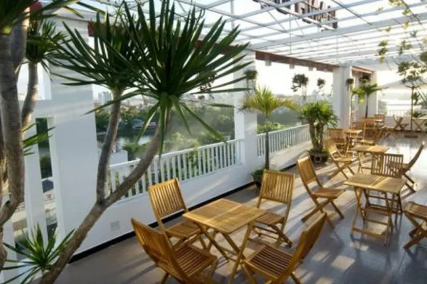 Hanh Dat Hotel - Image 1