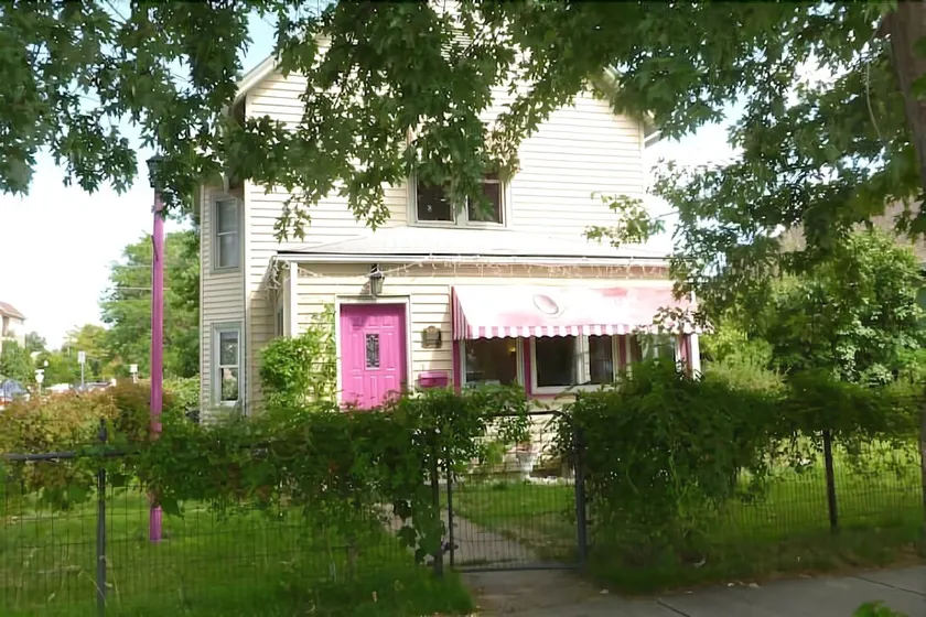 Historic Spa in Littleton - Image 1