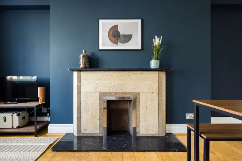 The Primrose Hill Apartments - Image 1
