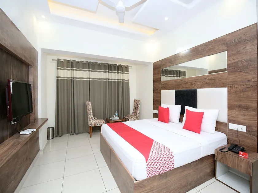 hotel royal star - Image 1
