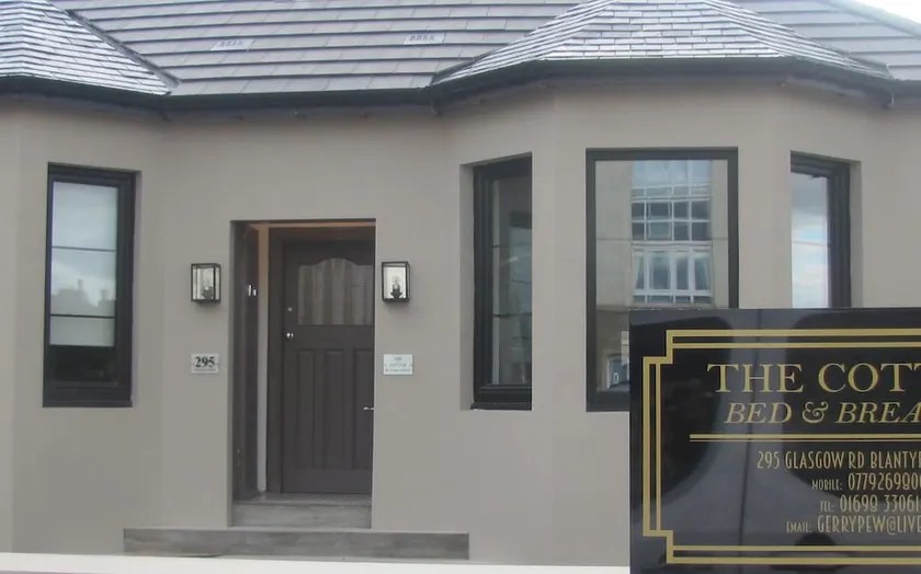 The Cottage Bed & Breakfast - Image 1
