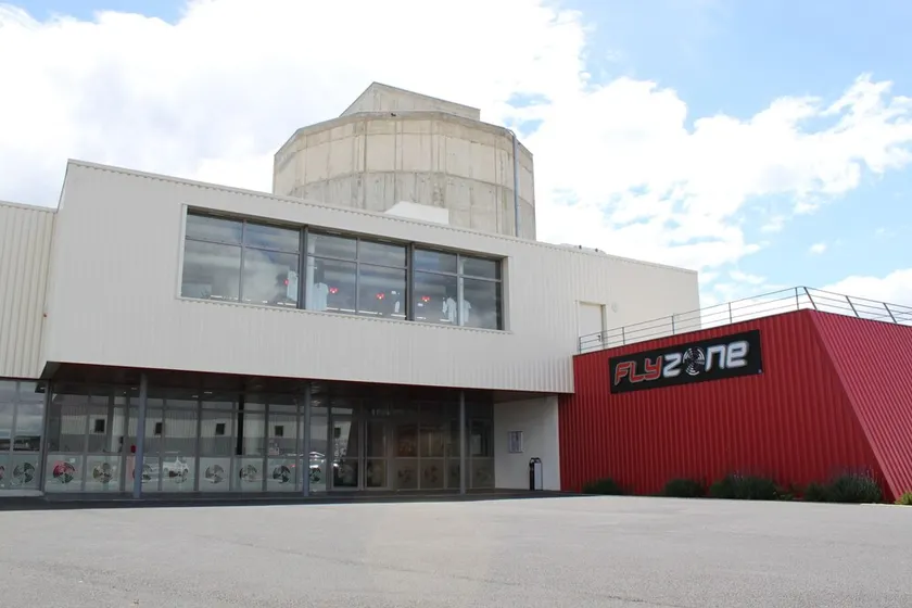 Auberge Flyzone - Image 1