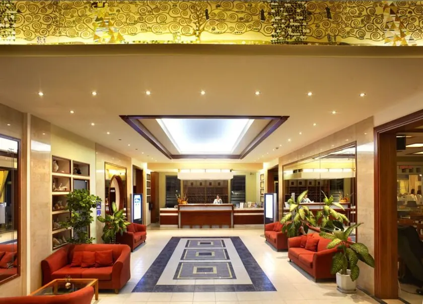 Virginia Family Suites - Image 1