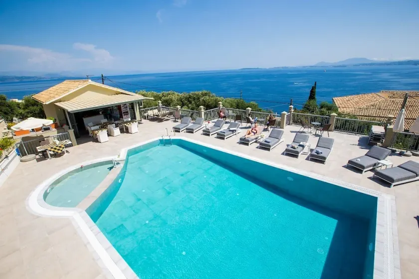 Locanda Barbati Luxury Aparthotel - Image 1