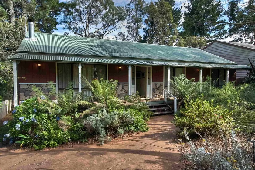 Camelot Cottage - Image 1