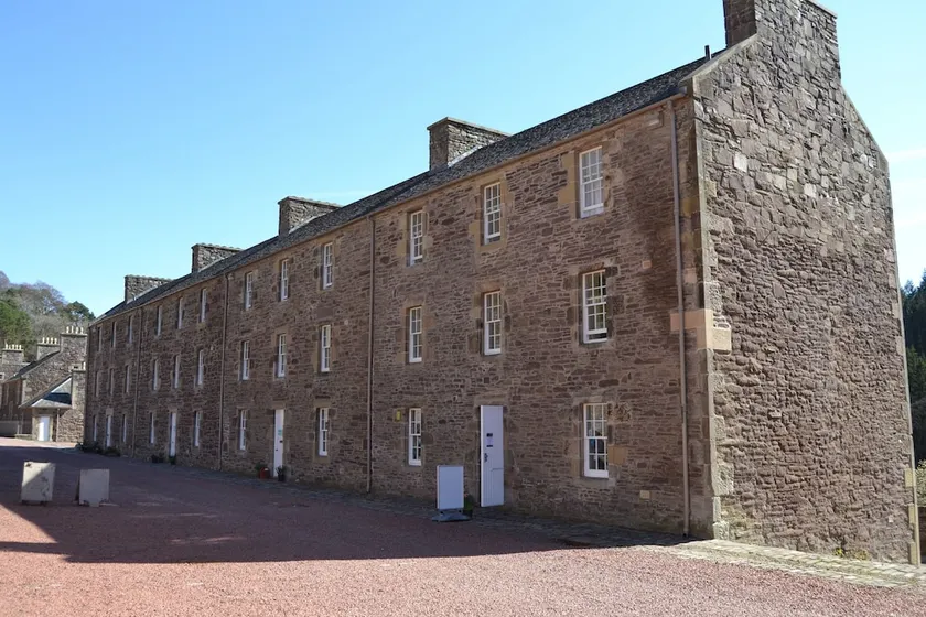 Wee Row Hostel - Image 1
