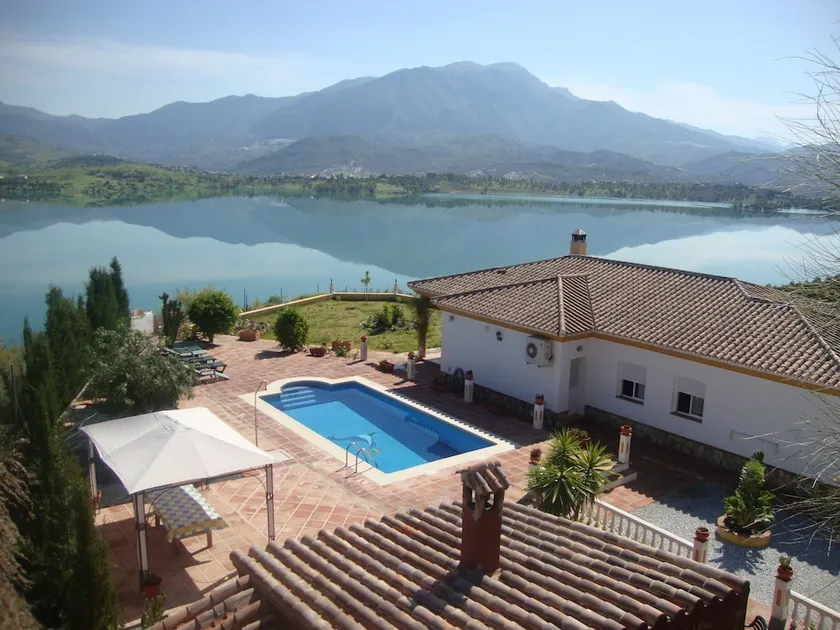 Villa - 4 Bedrooms with Pool and WiFi - 01487 - Image 1