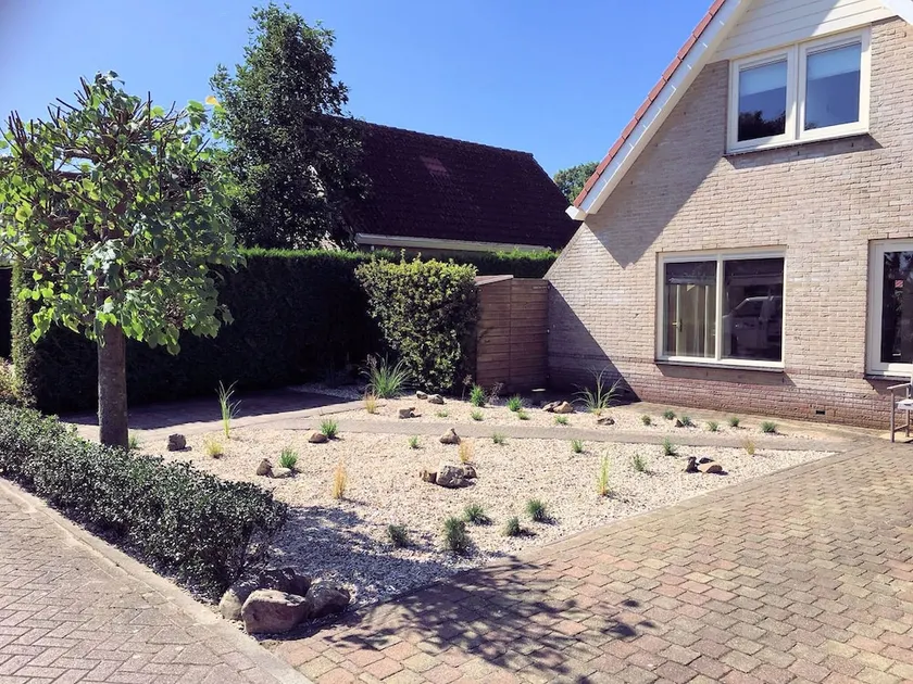 Comfy Holiday Home in Noordwijkerhout Near Beach - Image 1