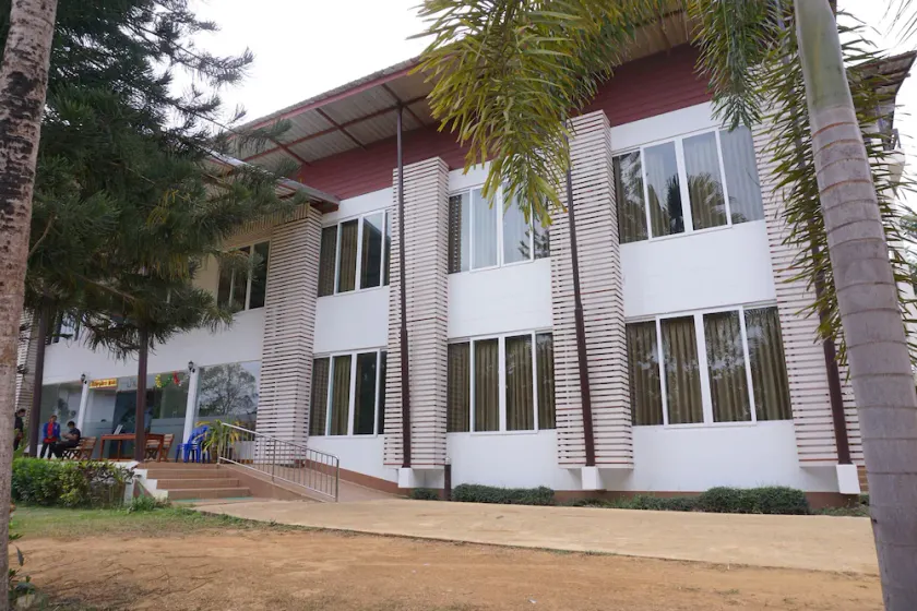 Baanta Hotel Pakchom - Image 1