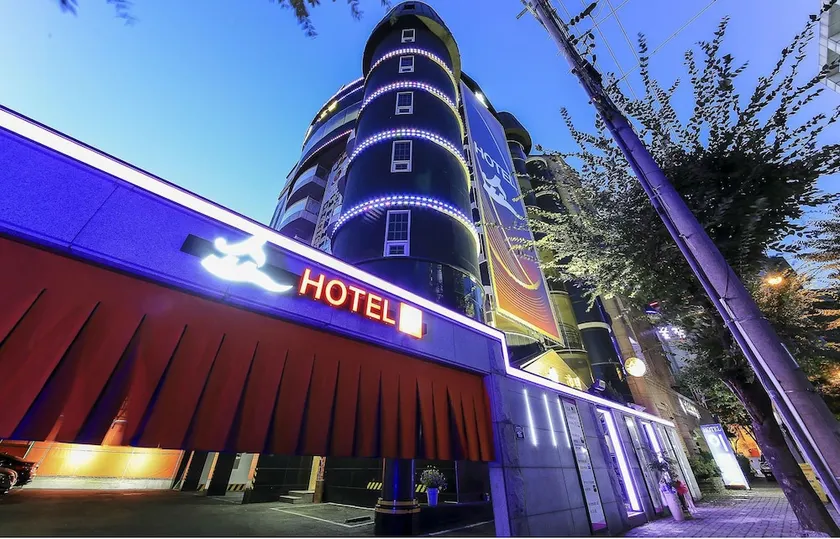 Cheongju RUN Hotel - Image 1