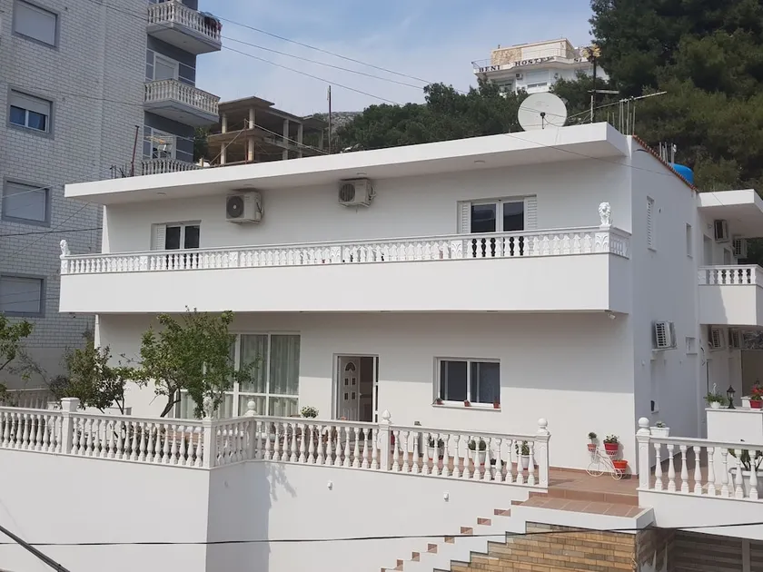 Hostel Filipi - Image 1