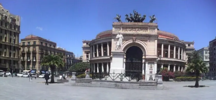Palermo Centrale - Image 1