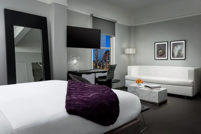 Hotel Diva - Image 1