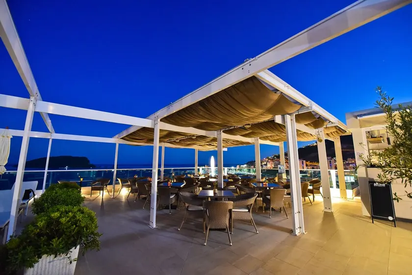 Lux Apartments Sunrior - Image 1