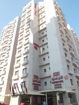 Al Muhanna Plaza Salmiya Old Souk - Image 1