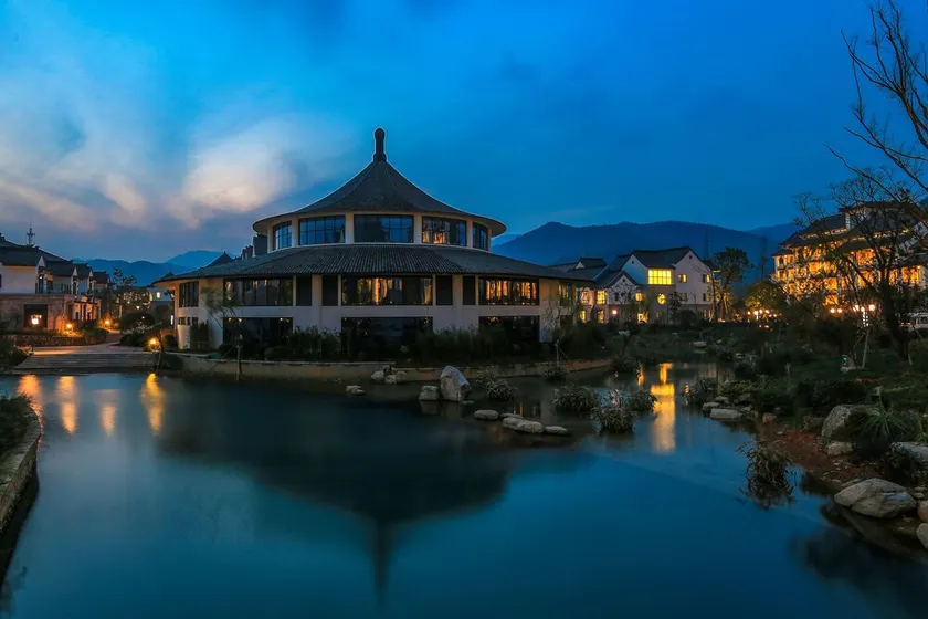 Anji Spring Alpha Resort - Image 1