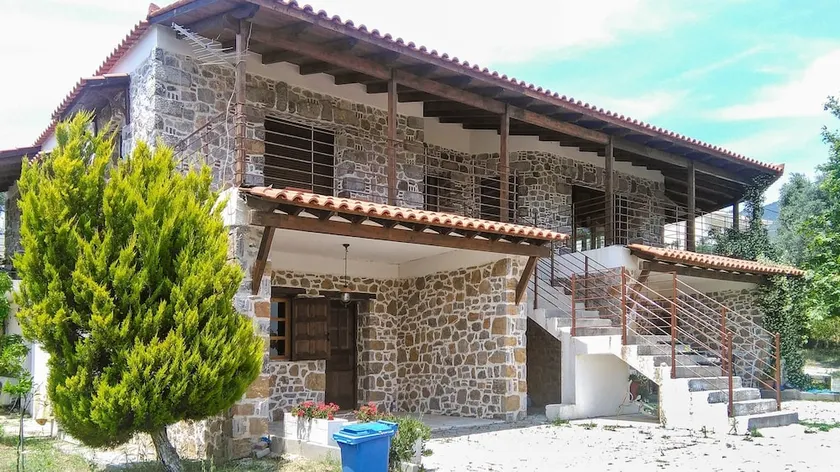 3 bedrooms house at Politika 400 m away from the beach with furnished terrace - Image 1