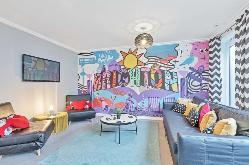 Brighton's Best BIG House - Image 1