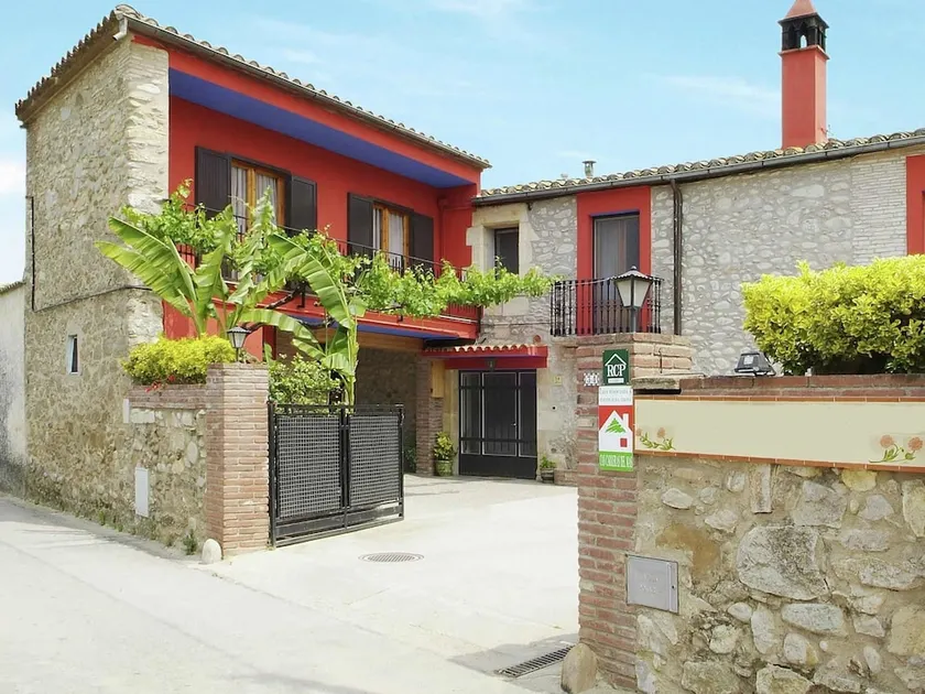 Modern Mansion in Bordils With Swimming Pool - Image 1