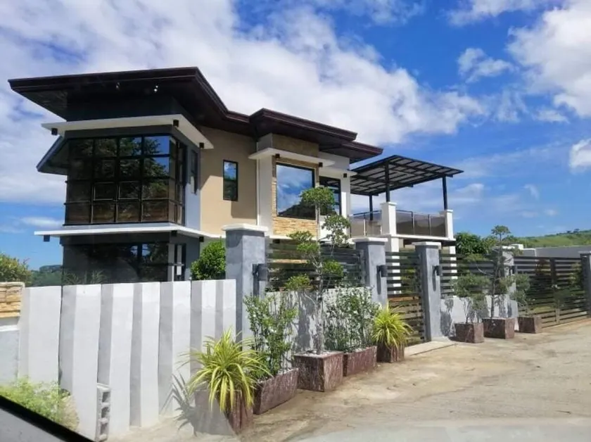 Luxury Villa in Mariveles Bataan, Philippines, PH - Image 1