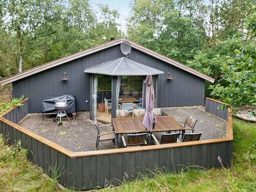 Tranquil Holiday Home in Jutland With Whirlpool - Image 1
