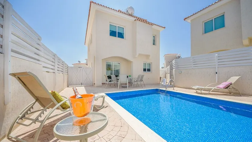 Oceanview Luxury Villa 028 - Image 1